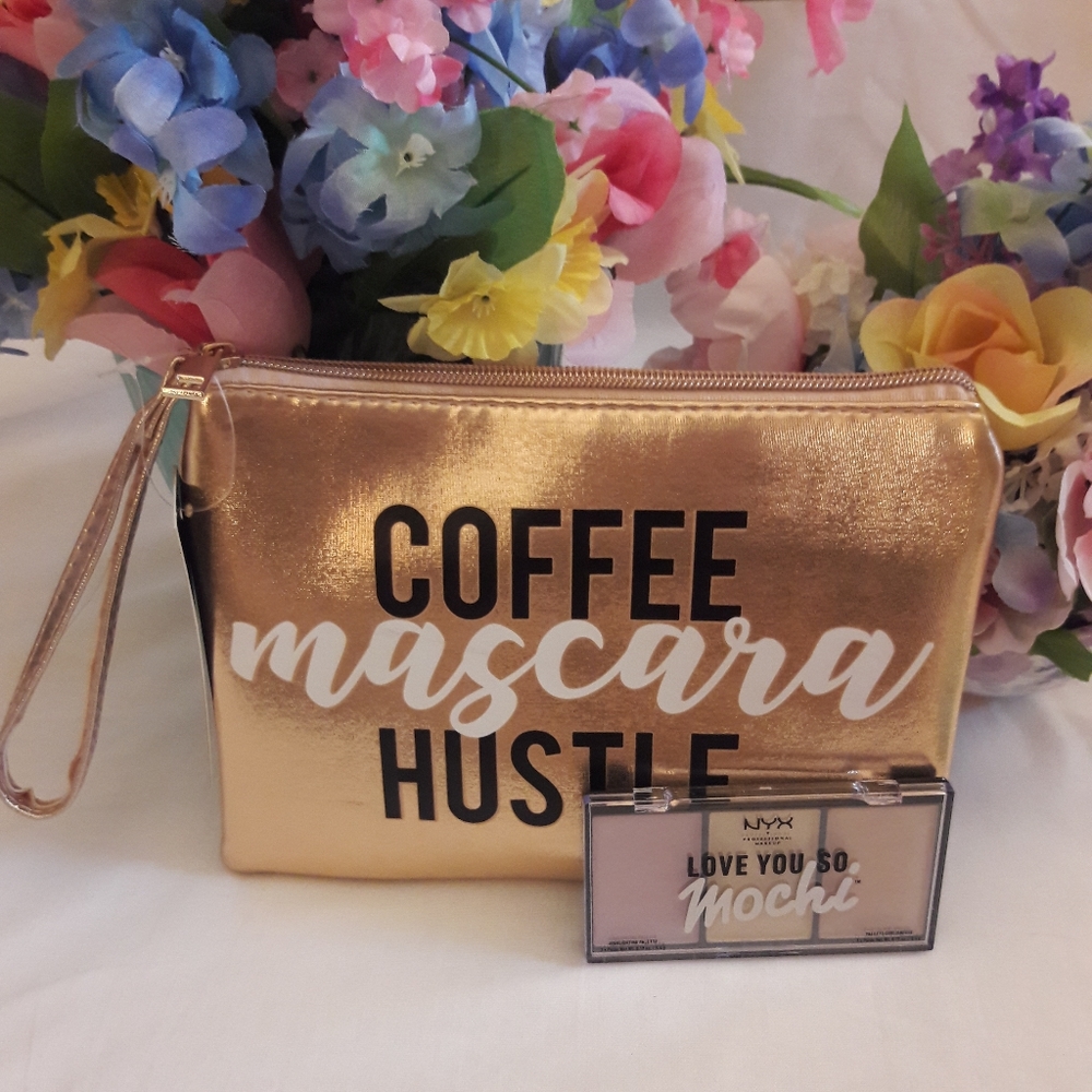 Makeup Bag & Highliter Bundle